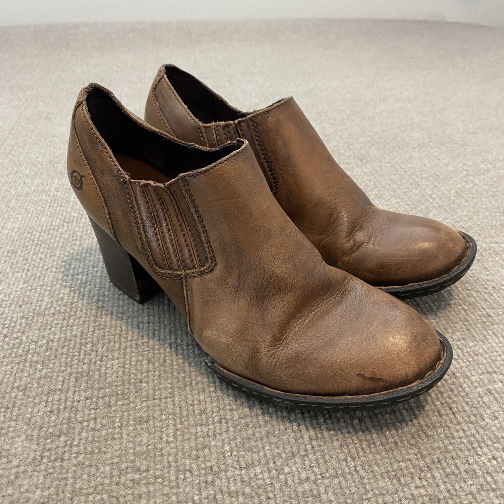 Born Booties Womens Size 8.5 Brown Leather Ankle Slip On Block Heel NS2405
